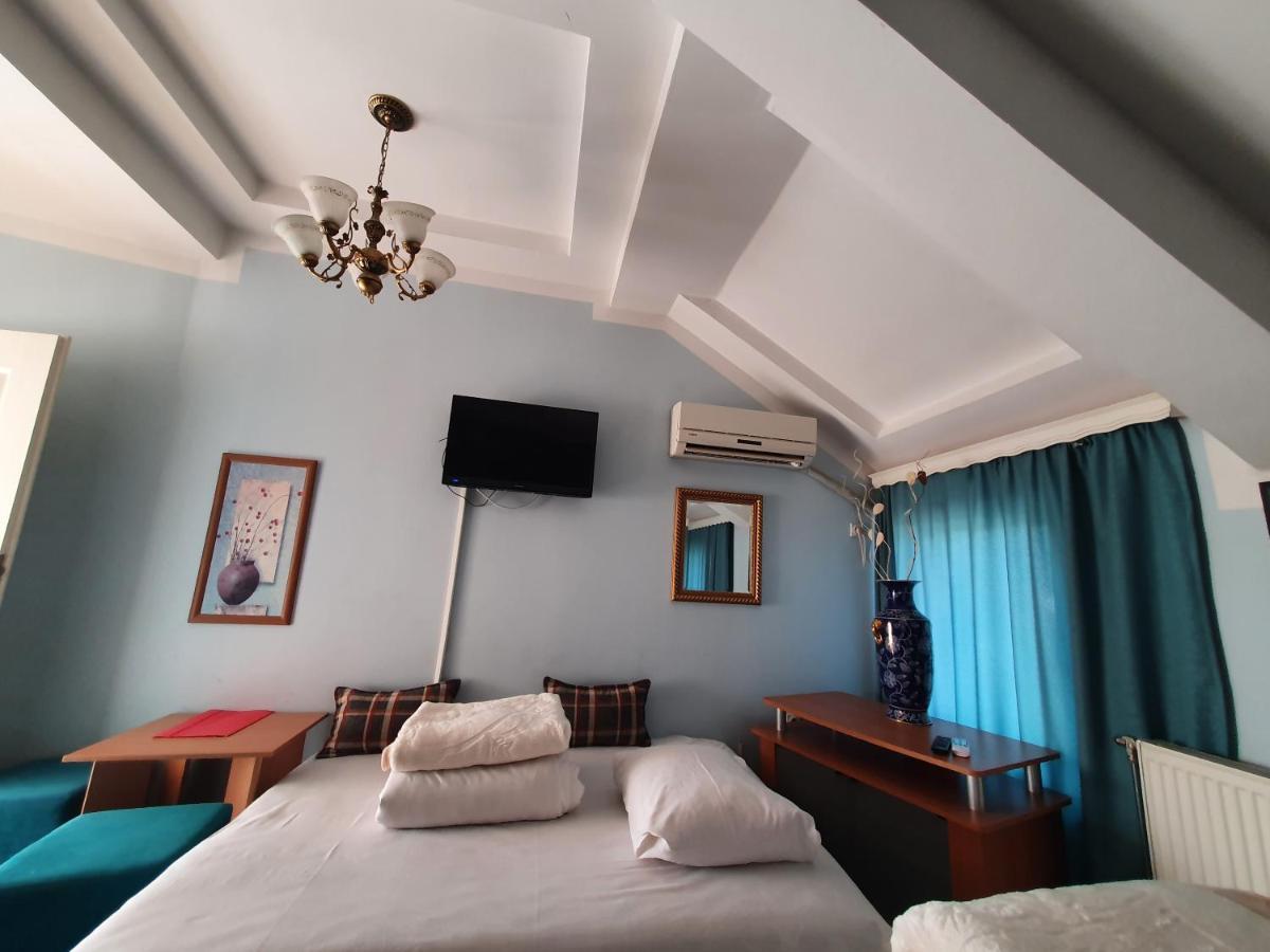 Motel Zoka Dvorovi Bagian luar foto